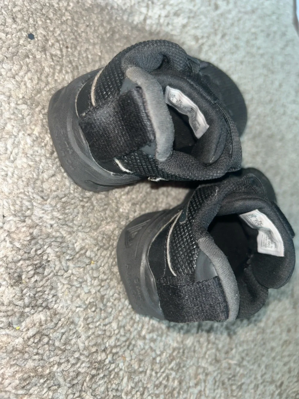 Nike Kids Black Athletic Sneakers Size 7 toddlers
